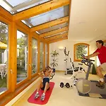 Wohlfuehl & Genusshotel Felsenhof 巴德小基希海姆