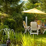 Wohlfuehl & Genusshotel Felsenhof 4*