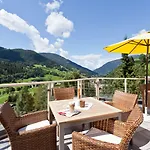 Wohlfuehl & Genusshotel Felsenhof فندق
