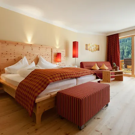 Wohlfuehl & Genusshotel Felsenhof Szálloda