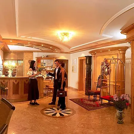 Wohlfuehl & Genusshotel Felsenhof 바트키르히하임