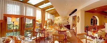 Szálloda Wohlfuehl & Genusshotel Felsenhof 4*