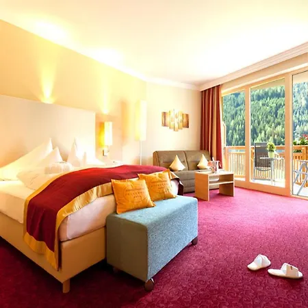 Wohlfühl&genusshotel Felsenhof Hotel