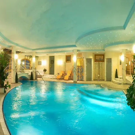 Wohlfuehl & Genusshotel Felsenhof Hotel