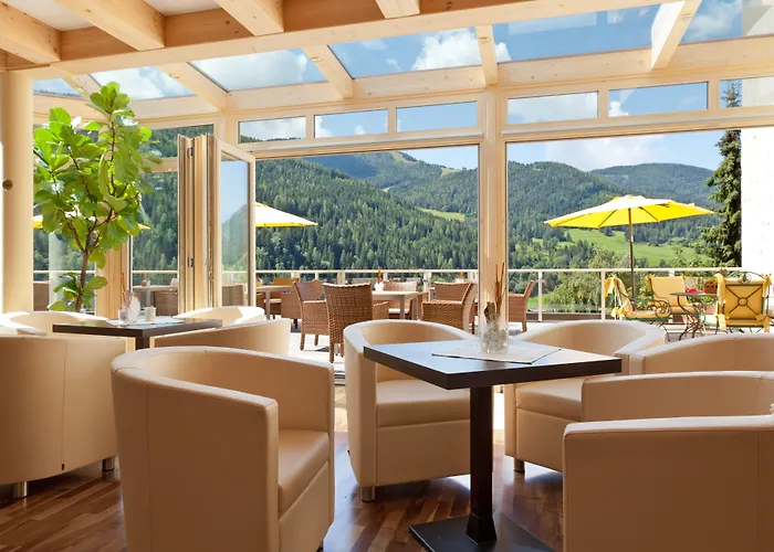 Wohlfuehl & Genusshotel Felsenhof 巴德小基希海姆