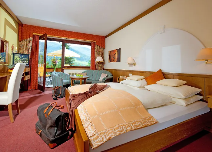 Wohlfuehl & Genusshotel Felsenhof 巴德小基希海姆