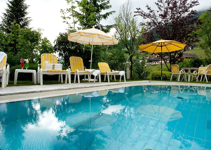 Wohlfuehl & Genusshotel Felsenhof 酒店