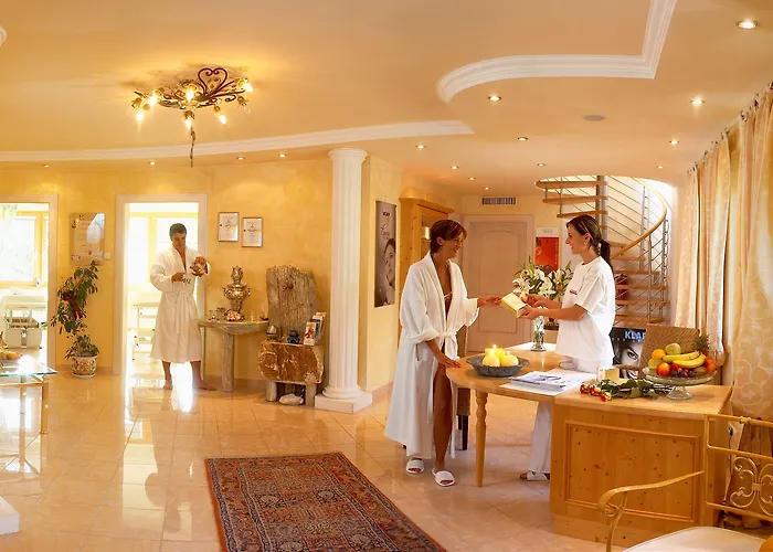 酒店 Wohlfuehl & Genusshotel Felsenhof 4*