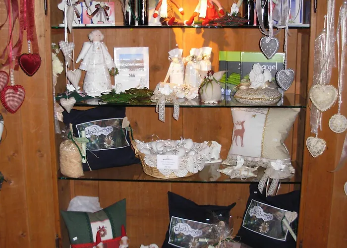 Wohlfuehl & Genusshotel Felsenhof 酒店 4*