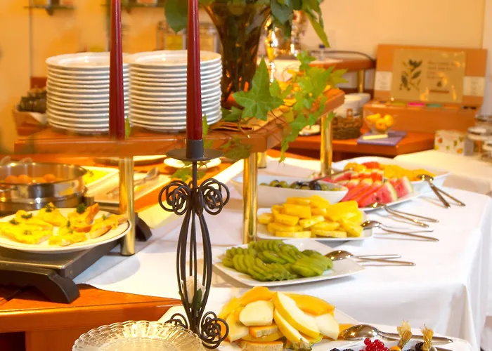 Wohlfuehl & Genusshotel Felsenhof 4* Bad Kleinkirchheim