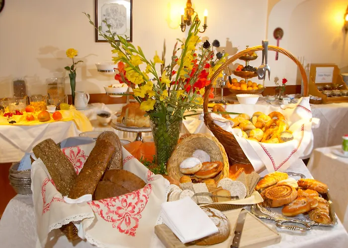 Wohlfuehl & Genusshotel Felsenhof 4* 巴德小基希海姆