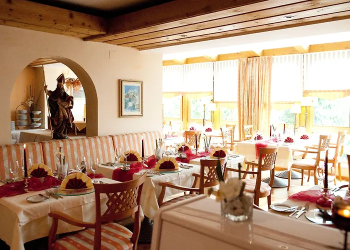 Wohlfuehl & Genusshotel Felsenhof 巴德小基希海姆