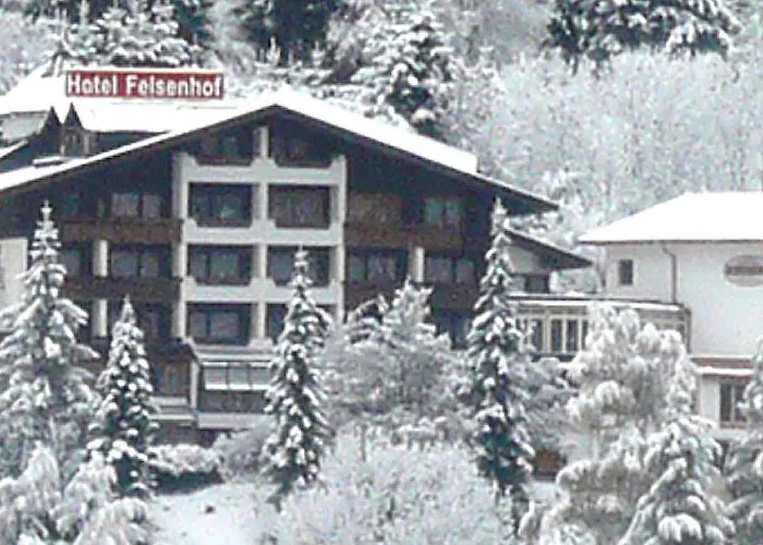 Wohlfuehl & Genusshotel Felsenhof 酒店