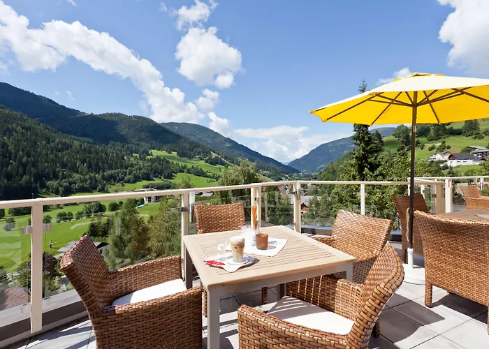 Wohlfuehl & Genusshotel Felsenhof 酒店