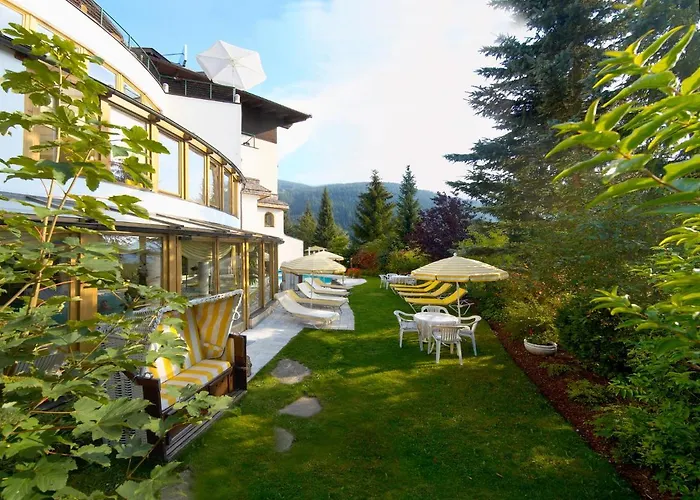 Wohlfuehl & Genusshotel Felsenhof 酒店