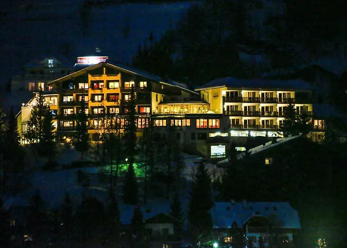 Wohlfuehl & Genusshotel Felsenhof Hotel 4*