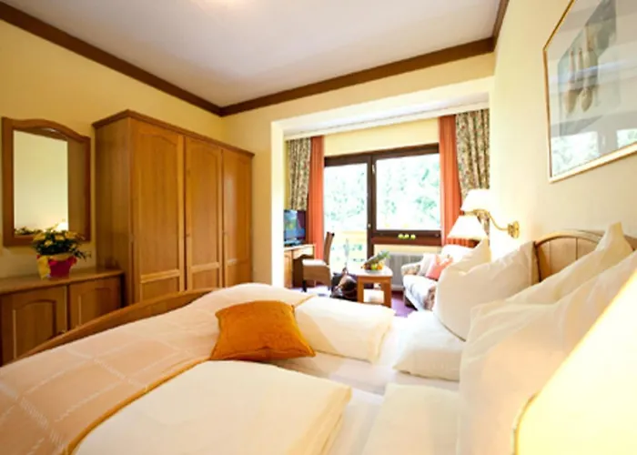 Wohlfuehl & Genusshotel Felsenhof 4* Bad Kleinkirchheim